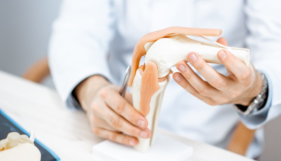 knee arthritis background video thumbnail